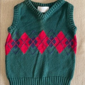Strasburg boy’s green/red holiday vest.  Size XS.